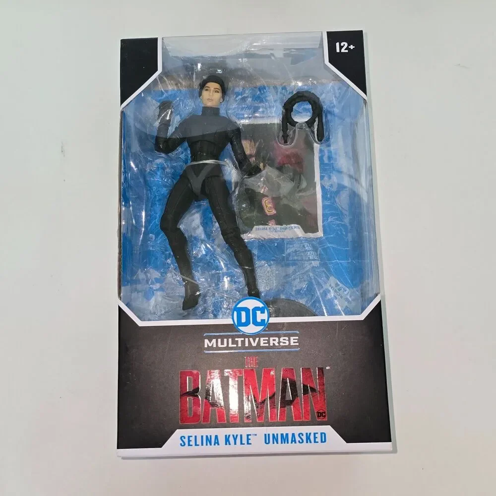 THE BATMAN Selina Kyle CATWOMAN Unmasked Action Figure DC Comics McFarlane Toys
